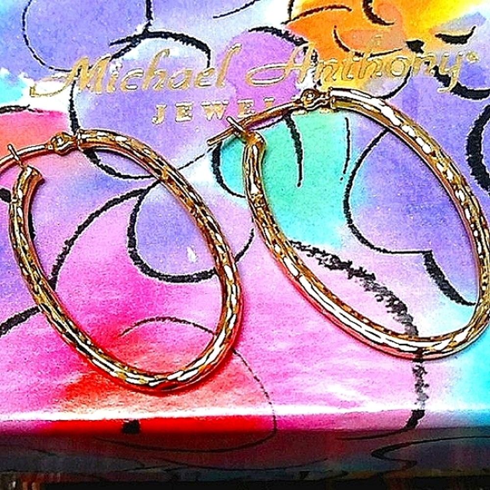 14K Michael Anthony Etched Gold Hoop Earrings NWT 1.0gms. 1.5" - Picture 10 of 11